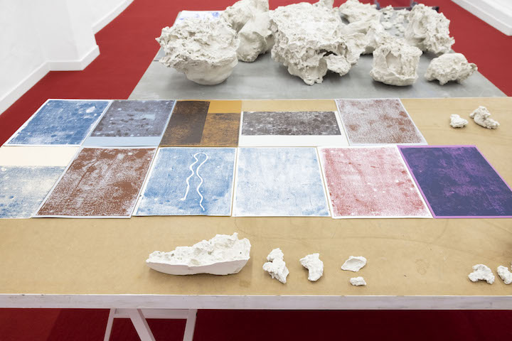 Susanne Themlitz: Longe. Desvelado. Ao vento, curadoria de / curated by Óscar Faria<br>
